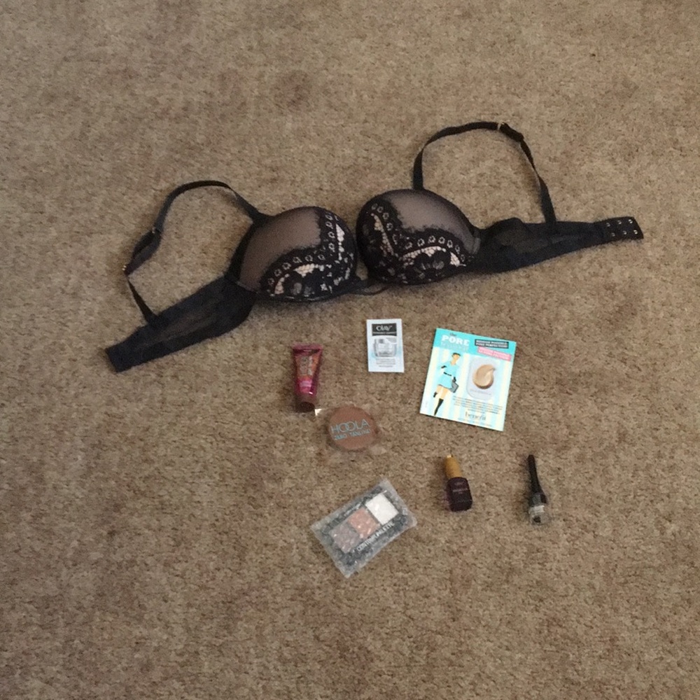 Victoria’s Secret Bombshell Bra